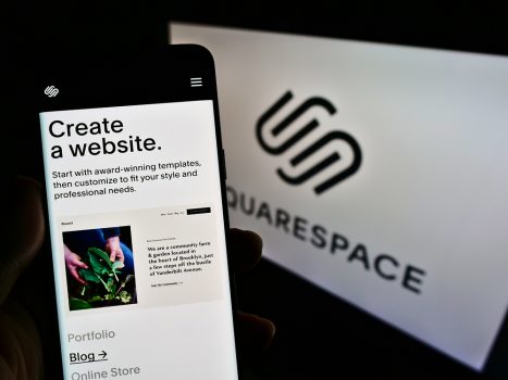 Webflow vs Squarespace: Which is a Better Website Builder in 2022?